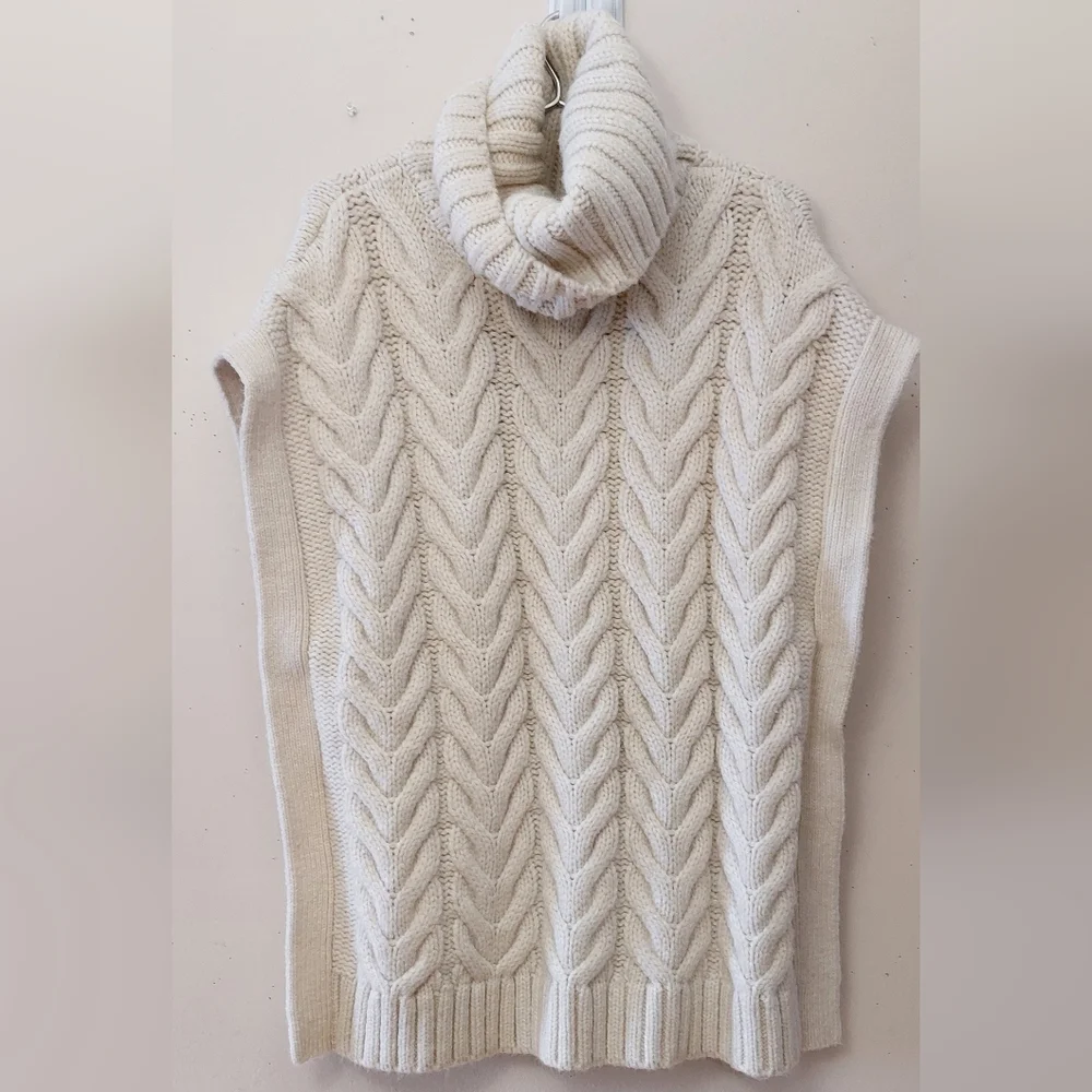 Zara Chunky Cable Knit Turtleneck Vest with Side Slits  Winter-White - Picture 6 of 6